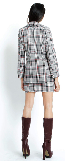 Italian private Label suits collection for wholesale women fashion manufacturers of casual tailoring suits, smarter cloths, women tailored suits dresses, relaxed suit sets. At Fashion way manufacturing company we will design and produce the best and the right collection for your busines